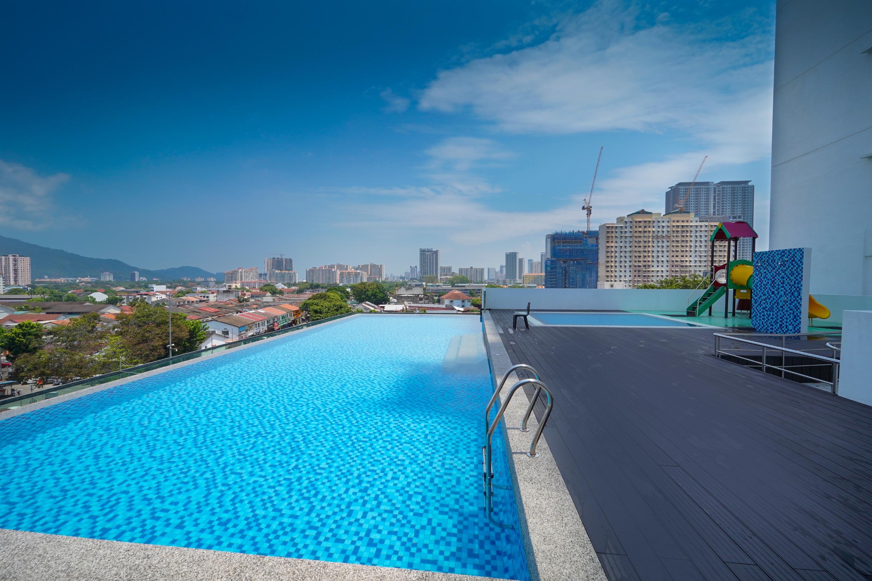 Avatel Jelutong Hotel Gelugor Exterior photo
