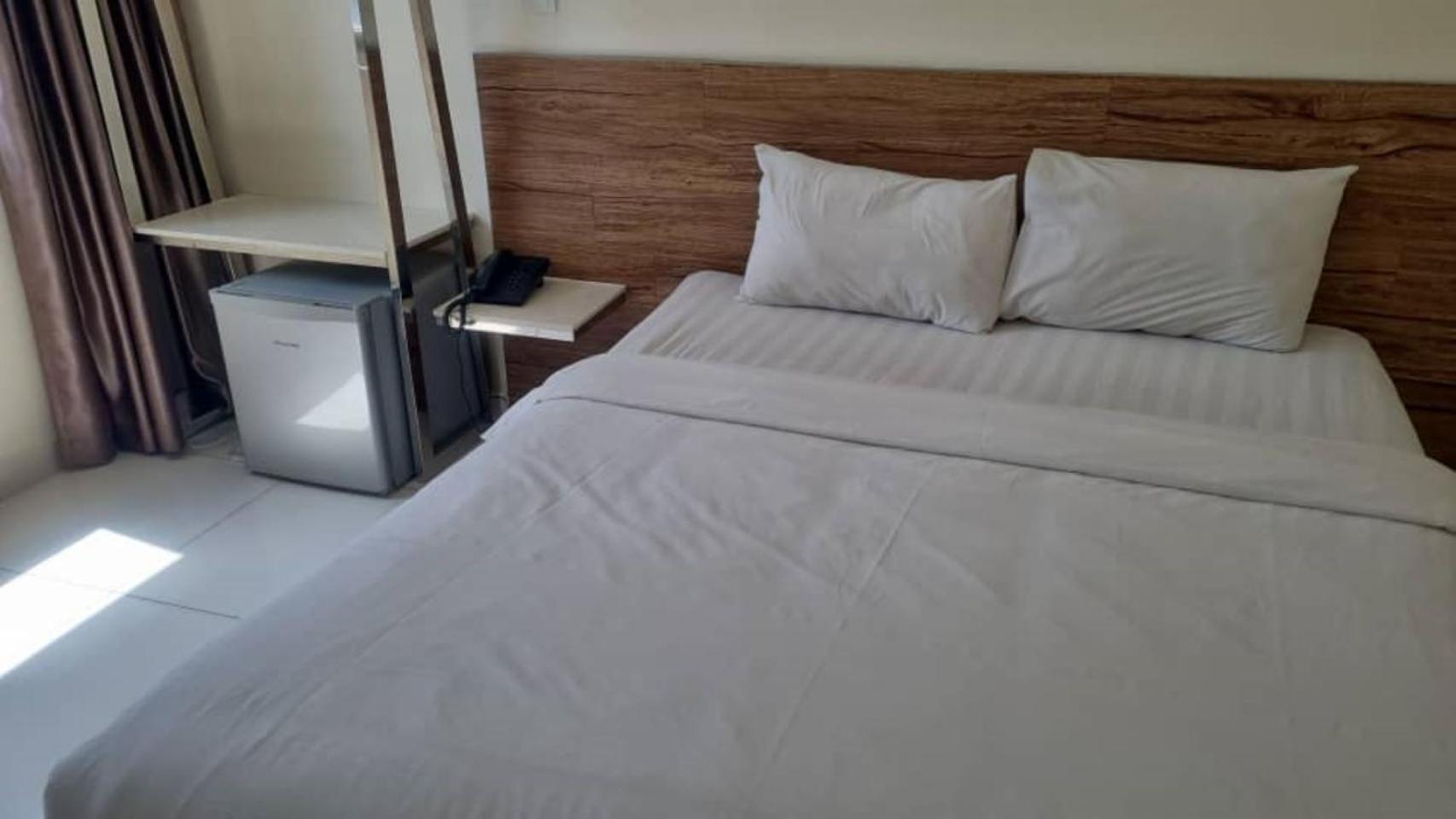 Avatel Jelutong Hotel Gelugor Exterior photo
